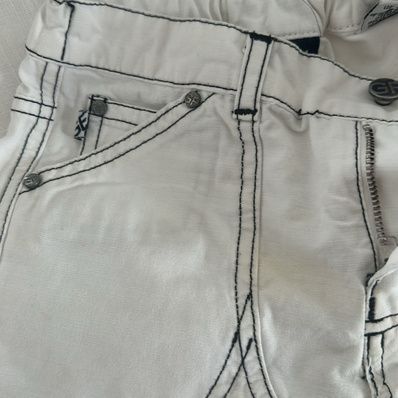 Gianfranco Ferre boys designer shorts - Picture 6 of 6
